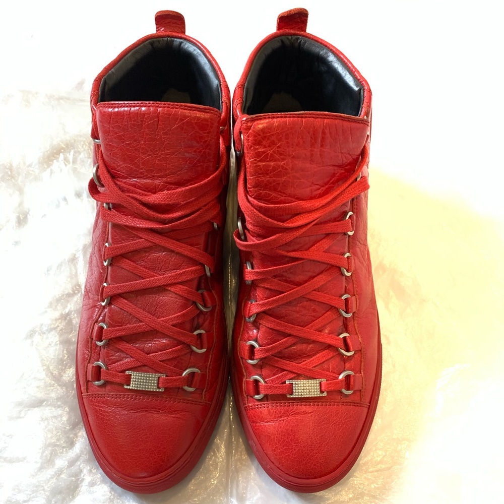 Balenciaga Arena